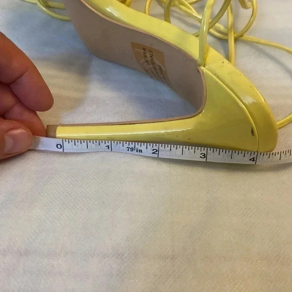 Fashion Nova pretty 🤩 sandals with  over knees straps - Picture 7 of 7